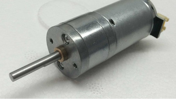 深圳直流電機廠家為您揭秘:微型有刷直流電機物理基礎(chǔ)