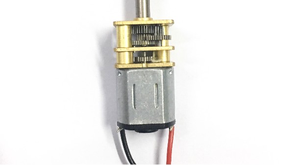 立式傳動齒輪減速機微電機傳動齒輪減速機。